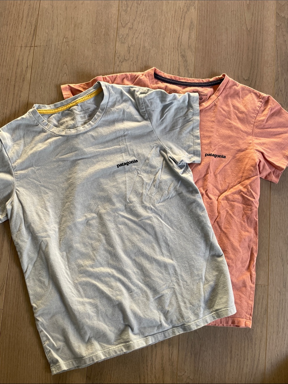 Patagonia P-6 Mission Organic Tee 2 sets